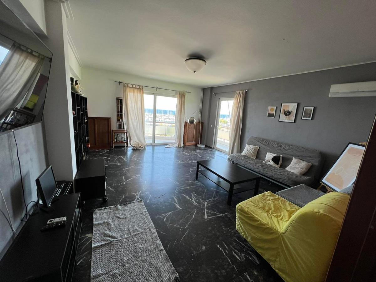 Alimos Marina Huge 3Bd Apartment أثينا المظهر الخارجي الصورة